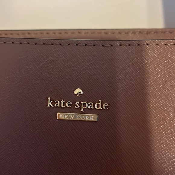 Kate Spade Tote - Picture 2 of 6